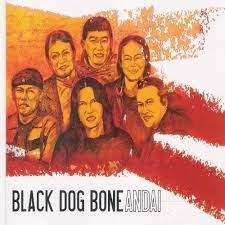Penyanyi asalnya adalah black dog bone, dan ianya merupakan salah satu lagu favorit raya. Titisan Iman Black Dog Bone Kkbox