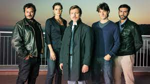 Sotto copertura 2, casal di principe. Sotto Copertura Il 10 Aprile 2021 Su Raiuno La Replica Della Fiction Tvblog