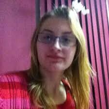 Kira Holt (@kiraholt2)