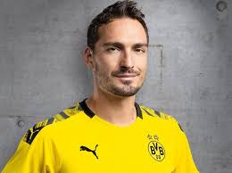 Mats julian hummels (born 16 december 1988) is a german professional footballer who plays as a centre back for bundesliga club borussia dortmund and the germany national team. Mats Hummels We Re Not A Top Team