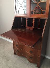 While taking minimum space, it offers maximum functionality and style as a workstation and storage piece. Reduced Vintage Secretary Desk Hutch Classifieds For Jobs Rentals Cars Furniture And Free Stuff