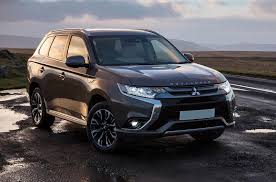 The Exterior Design Of The 2020 Mitsubishi Outlander Phev Is Good Looking This Model Will Get Small Modifica Outlander Phev Mitsubishi Outlander Outlander Car