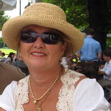 Dos días de luto en Bédar tras la muerte de la edil Mariam May Simpson