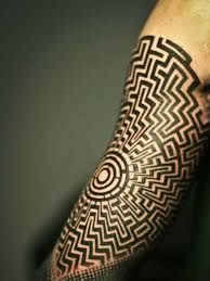 Tatouage Bras 85 Idees De Tatouages Sur Le Bras