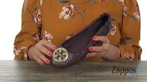The split sole and flexible construction make it easy to fold into the included shoe bag and take along, whether you're traveling, commuting or heading to a gala event and planning to dance the night away. Tory Burch Quilted Minnie Sku 9148680 Youtube