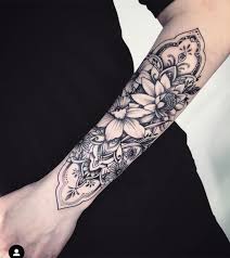 5 030 Likes 49 Comments Mil Et Une Art Tattoo Mi Li3 Art On Instagram Floral Piece From Last Ye Sleeve Tattoos For Women Half Sleeve Tattoo Tattoos