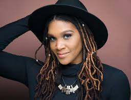 Candace Morrow's Instagram, Twitter & Facebook