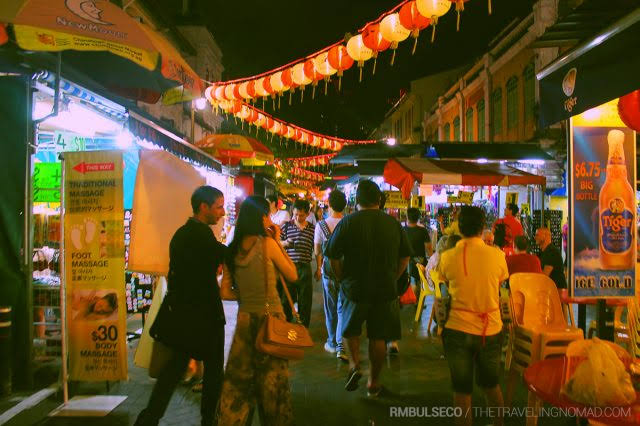 Mga resulta ng larawan para sa Chinatown Night Market, Singapore"