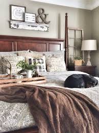 This bedroom decorating idea is chic and modern and involves a geometric wallpaper in a grey palette, which lends a trendy touch to the bedroom. Warm And Cozy Rustic Bedroom Decorating Ideas 16 Rustic Master Bedroom Farmhouse Style Master Bedroom Home Decor Bedroom