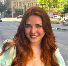 Jasmine Carrillo's Instagram, Twitter & Facebook