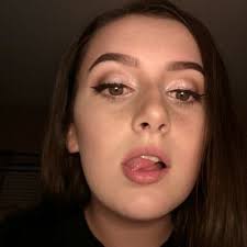 Marissa Sinclair (@llmxrissxll)