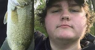 Obituary: Jakob M.J. Manogue, 17