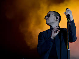 Am donnerstag schockierte eine tragische nachricht die musikwelt: Linkin Park Sanger Chester Bennington Mit 41 Jahren Gestorben Musik National Vienna At