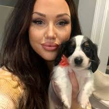 Katie Robson's Instagram, Twitter & Facebook