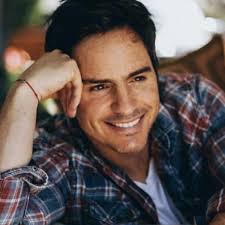 El actor mexicano señaló, además, que se encuentra soltero y disfrutando de sus hijas. Revela Mauricio Ochmann Problemas Con Sustancias Prohibidas Show News