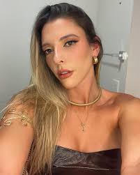 ANNA BEATRIZ M. HAMMERSCHMIDT (@annabehammers) • Instagram photos and videos