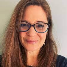 Susan Duke's Instagram, Twitter & Facebook