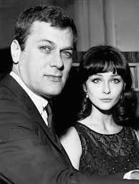 Tony curtis's son, benjamin inherited his handsome looks and strikingly resembles his famous dad in youth. Hintergrund Tony Curtis Und Seine Ehefrauen