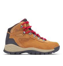 Boots └ women's shoes └ women └ clothing, shoes & accessories all categories antiques art automotive baby books business & industrial cameras & photo cell skip to page navigation. Women S Newton Ridge Plus Waterproof Amped Hiking Boot Columbia Sportswear