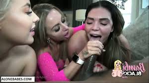 Emma Leigh Partage Le Chocolat Ma Vidéo BBC_1 - Nasta Zya - EPORNER