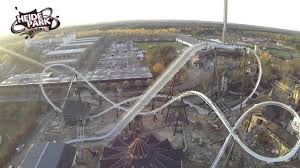 Flug der dämonen, deutschlands einziger wing coaster, reißt dich mit sich und presst dich mit dem vierfachen deines körpergewichts auf seine schwingen. Heide Park Resort Wing Coaster Flugmanover 5 Revolution Roll Official Youtube