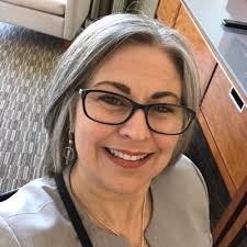 Kerri Conlin's Instagram, Twitter & Facebook