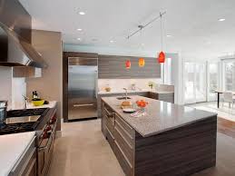Streamlined Cabinets With Pronounced Wood Grain Create Sleek Clean Lines In This Open Kitchen Contemporary Kitchen Kitchen Cabinet Door Styles Kitchen Design