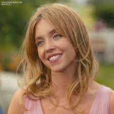 Sydney Sweeney as Bea in Anyone But You (2023).