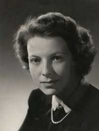 Pamela Mary Swannell (née Woods)