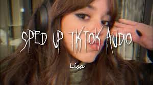 Lisa Speed's Instagram, Twitter & Facebook