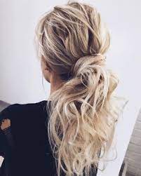 35 Simple Cute Messy Ponytail Hairstyles 2021 Guide Messy Ponytail Hairstyles Hair Styles Pony Hairstyles