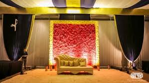 So naturally, they are full of great home decorating advice. Wedding Stage Photos Wedding Stage Deoration Photos Weddingz