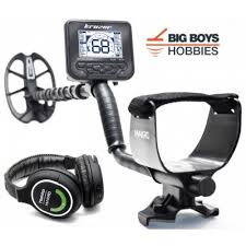 Best metal detector brands are made up of coils, and they mostly use electromagnetic induction in detecting the presence of any metal around. Makro Kruzer Waterproof Metal Detector