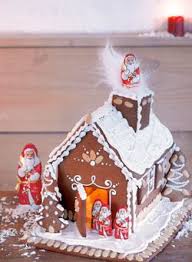 Lebkuchenhaus Basteln Deko Lindt Fanclub Lindt Sprungli Schweizer Maitre Chocolatier Seit 18 Weihnachtslebkuchenhaus Lebkuchenhaus Pfefferkuchenhaus