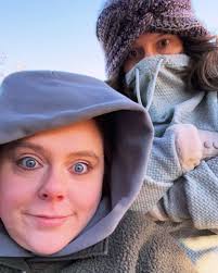 Something strange happened with my last reel..so I'm reposting it! Here's a  quick snapshot of one of my favorite styles. #pottery #ceramics #porcelain  #handbuilding #handbuildingceramics #handbuildingwithclay #slabbuilt  #slabbuilding #slabbuiltceramics ...