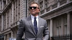 Since its inception in 1975, snl has launched the careers of many of the brightest comedy performers of their generation. Saturday Night Live Daniel Craig Parodies No Time To Die Watch Variety