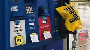 US Crude Oil Inventories Plummet Amid Supply Crunch Fears