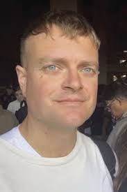 Dorothy Hallett's Instagram, Twitter & Facebook