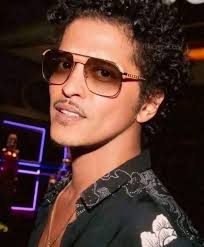 Isaac Bruno Utd, 可以J了| Facebook