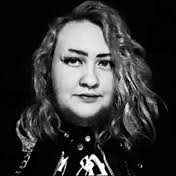 Doris Haber's Instagram, Twitter & Facebook