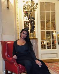 Mathira Khan - Free pics, galleries & more at Babepedia