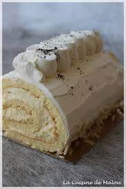 Voila Un Grand Classique Servi A Noel La Buche Patissiere A La Vanille Souvent La Buche Buche De Noel Creme Patissiere Patissiere Creme Patissiere Vanille