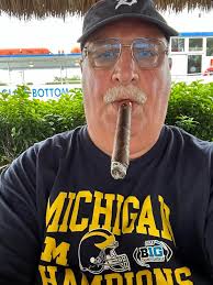 By landing 5⭐️ Savion Hiter, running backs coach Tony Alford scored a  massive recruiting win over his former program, Ohio State. Its worth  noting that Buckeye fans trashed Alford