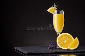 Soluzioni per la domanda cocktail con champagne e succo d'arancia potete trovare qua. Cocktail Della Mimosa In Vetro Del Champagne Fotografia Stock Immagine Di Spremuta Fruttato 132150646
