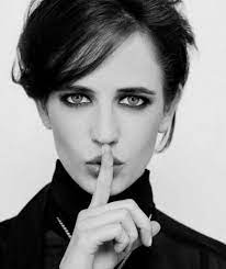 Her father, walter green, is a dentist who appeared in the 1966 film au hasard balthazar (1966). Eva Green Movies Bio And Lists On Mubi