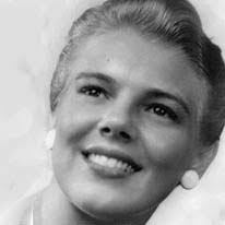 Violet Dalton's Instagram, Twitter & Facebook