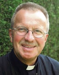 Walter Priester's Instagram, Twitter & Facebook