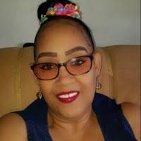 10+ "Vicky Angus" profiles