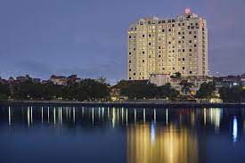 Khách sạn được du khách biết đến vì có một vị trí tuyệt đẹp nhìn ra vịnh nha trang. Sheraton Hanoi Hotel Hanoi Updated 2021 Prices