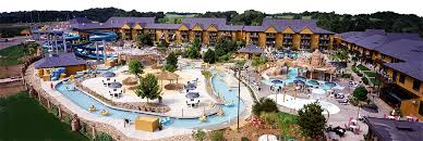 We are less than a mile from major attractions like the original wisconsin ducks, noah's ark water park , kalahari resorts, wilderness. Hotel Polynesian Water Park Resort Wisconsin Dells Trivago Ae